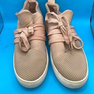Steve Madden Lancer Women’s Sneakers Size 6.5M Blush Pink Casual Shoes